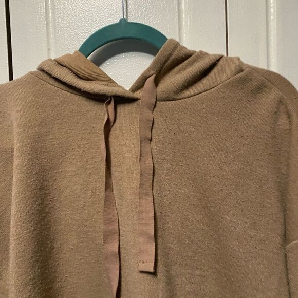 MNG by Mango Cropped hoodie Tan Sweater size Large - Picture 2 of 5